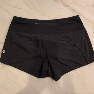 Speed Up Mid-Rise Shorts Lightly Worn!! 4”